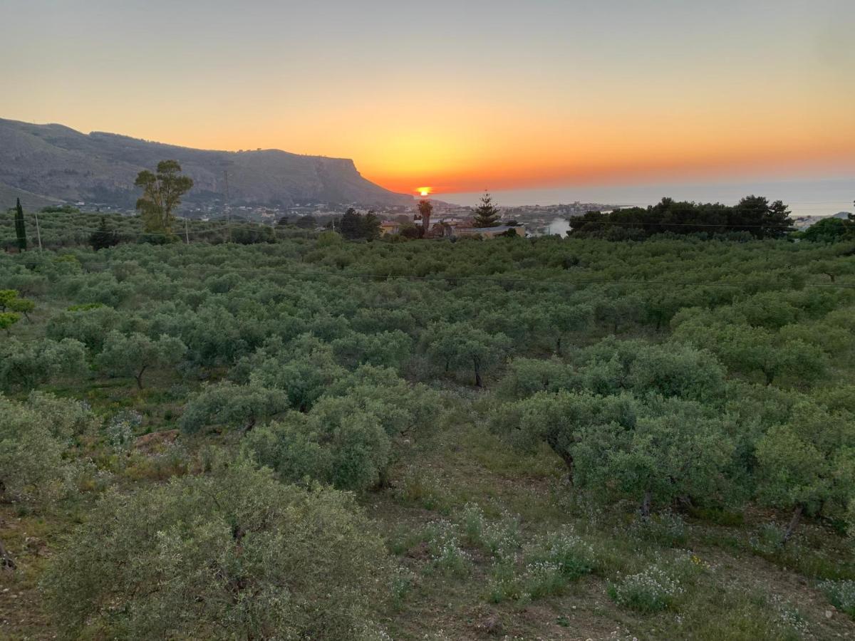 Casale Belvedere Vista Mare Valderice Exterior foto