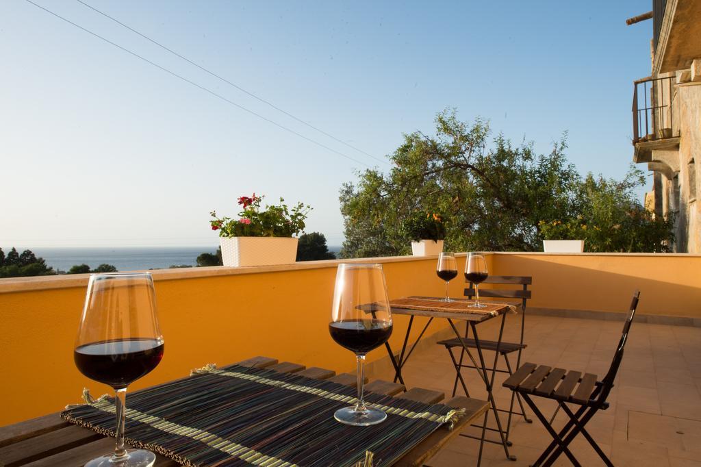Casale Belvedere Vista Mare Valderice Habitación foto